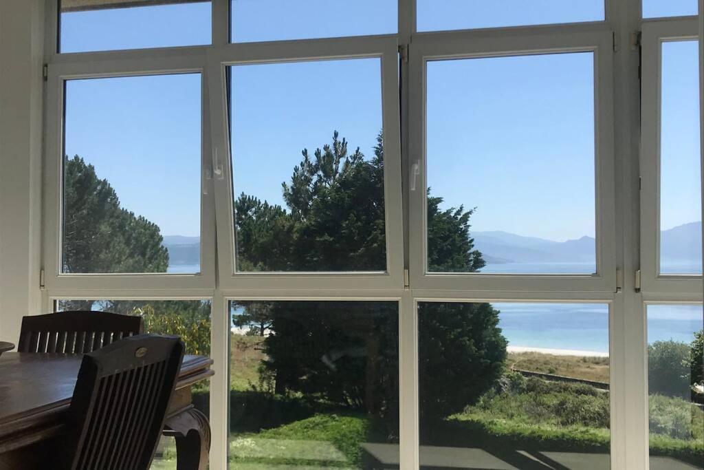 Apartamento primera línea de playa Finisterre Exterior foto